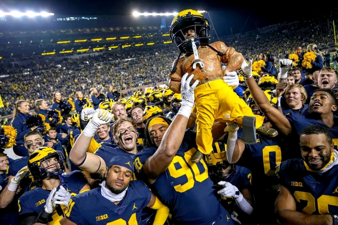 Good News: A Michigan Wolverines documentary will be available on Netflix